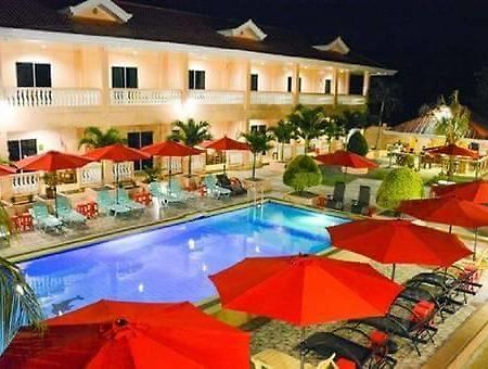 คอนราดา เพลซ โฮเต็ล แอนด์ รีสอร์ต Hotel ปางเลา ภายนอก รูปภาพ
