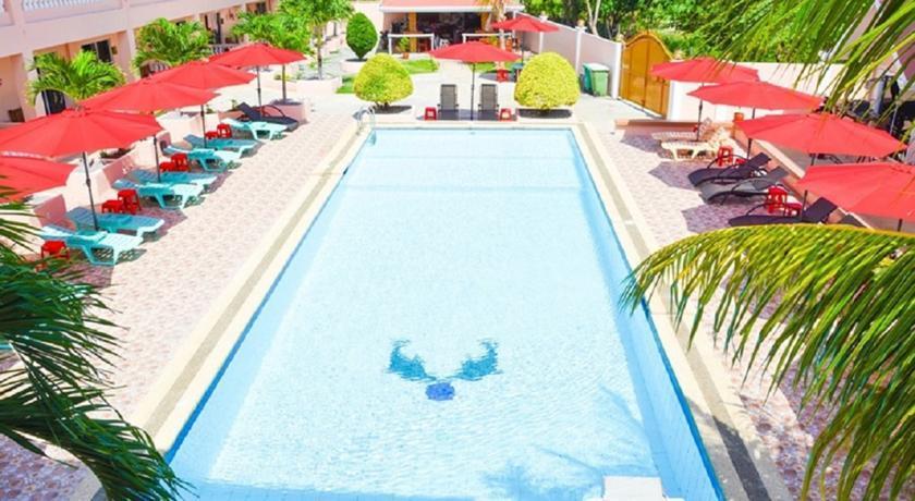 คอนราดา เพลซ โฮเต็ล แอนด์ รีสอร์ต Hotel ปางเลา ภายนอก รูปภาพ